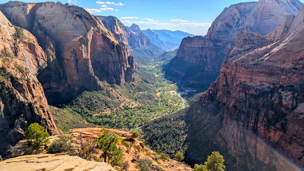 Distant view of Angels Landing monolith and surrounding Zion peaks