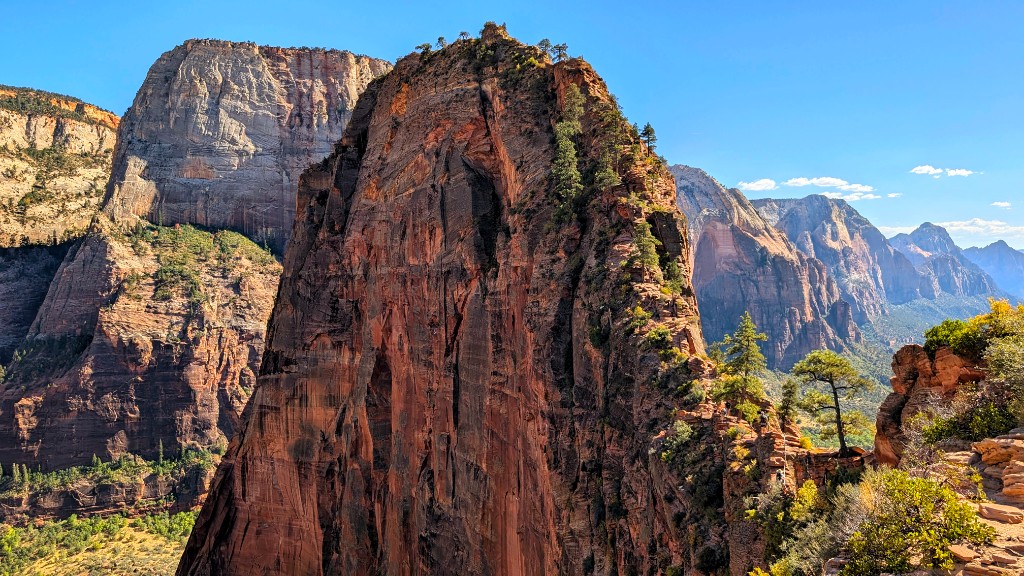 Angels Landing sandstone fin and ridge seen from Scout Lookout, Zion National Park